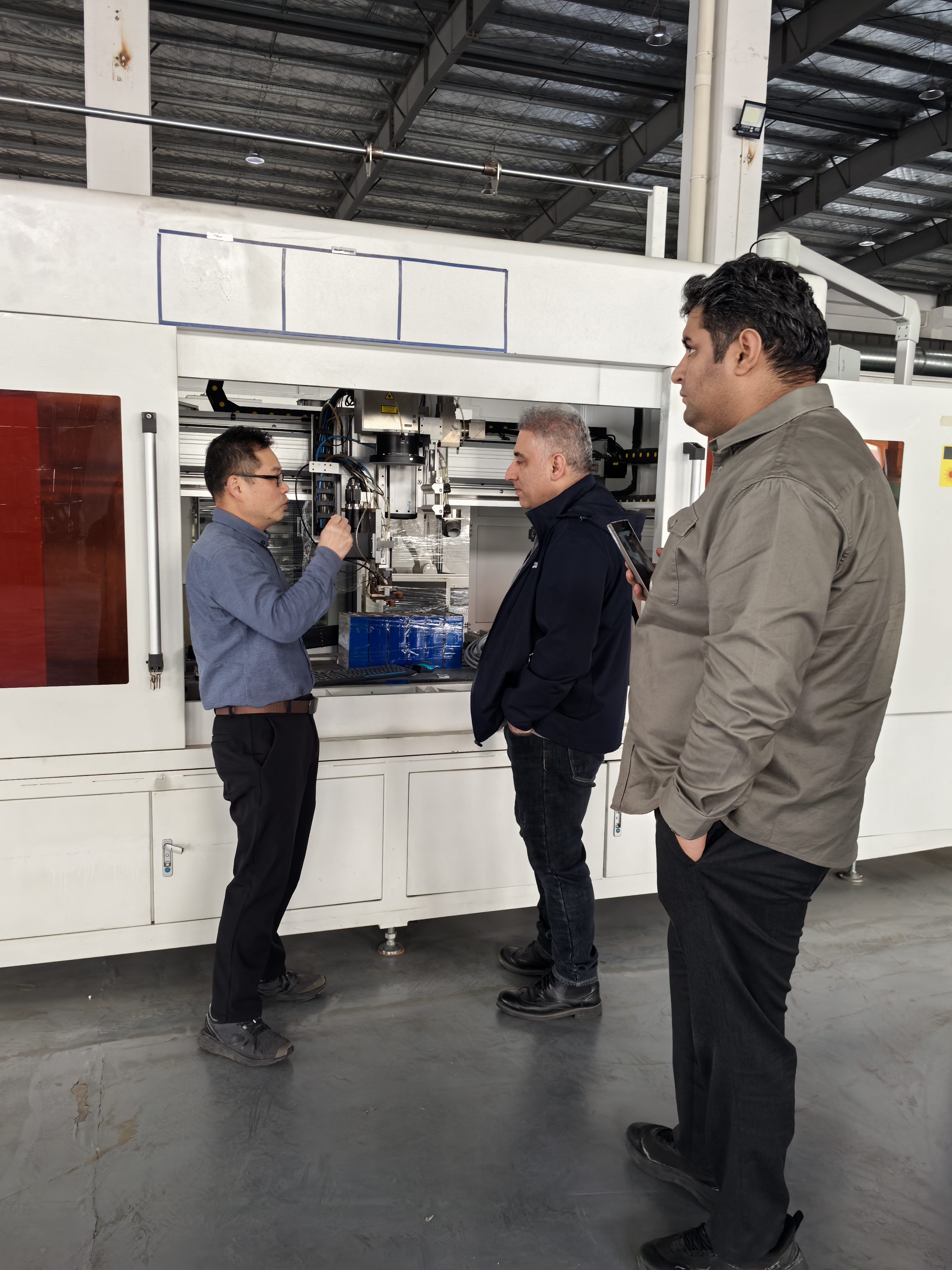 Overseas customers visit Corry Power